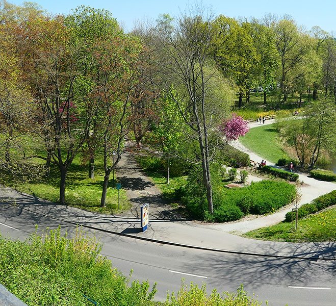 2020-04-23-Panorama-Schloßteich-t1