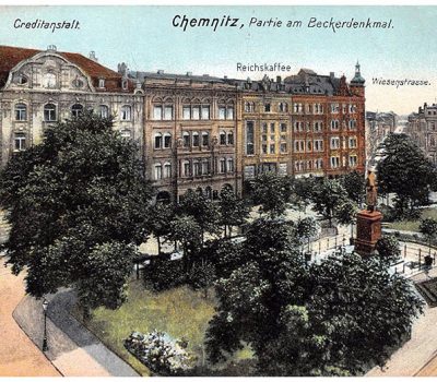 Beckerplatz mit Denkmal - gegenüber das Reichskaffee